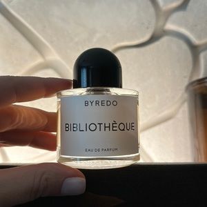 BYREDO Bibliotheque
